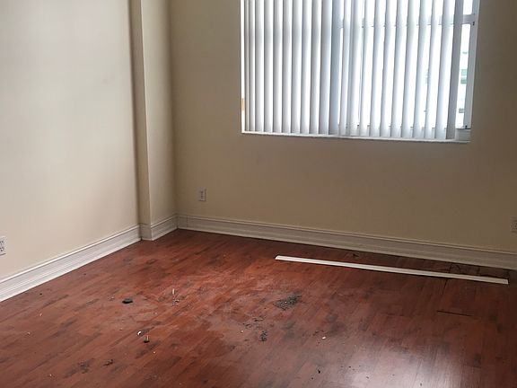 5th image of 770 Claughton Island Dr Ph 30