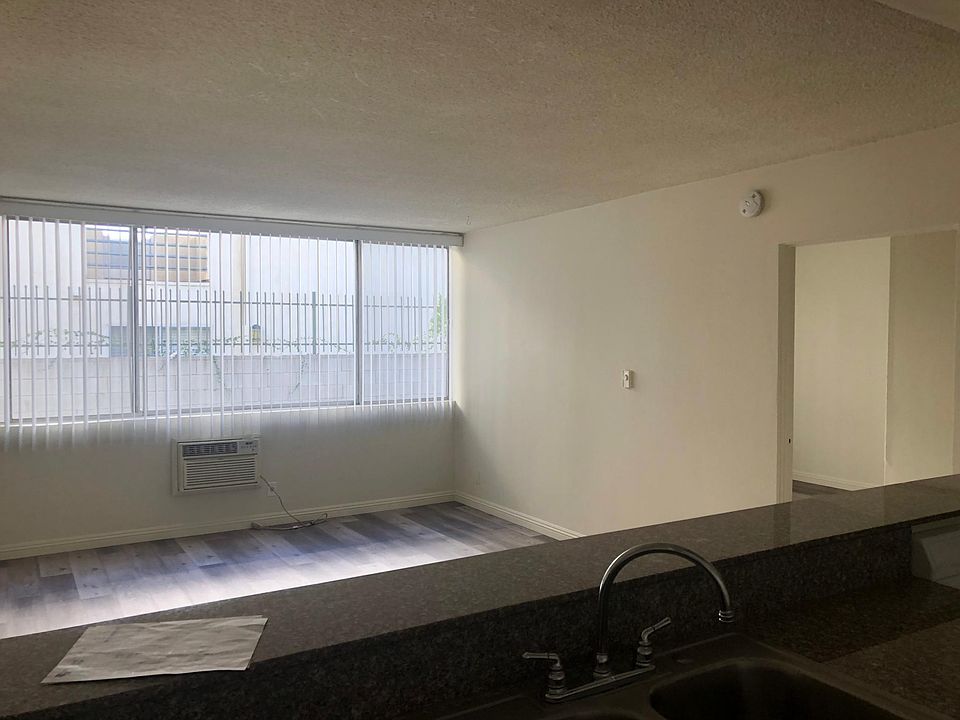 1st image of 11139 Acama St #303