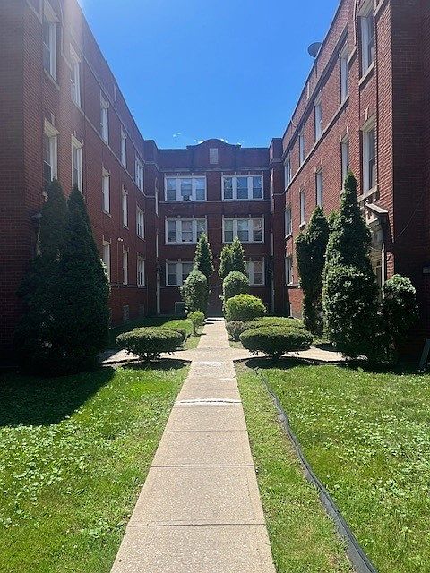 1st image of 1303 E 71st Pl APT 1S