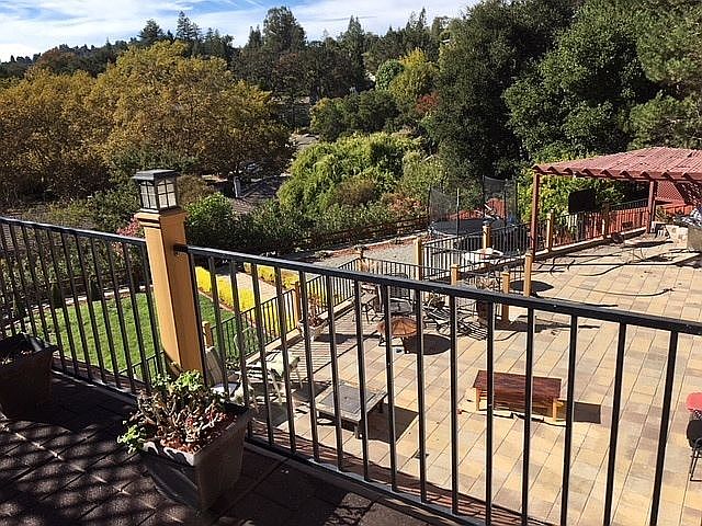 2nd image of 1069 Sierra Vista Way