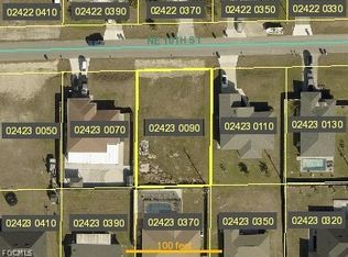 318 NE 10th St, Cape Coral, FL 33909