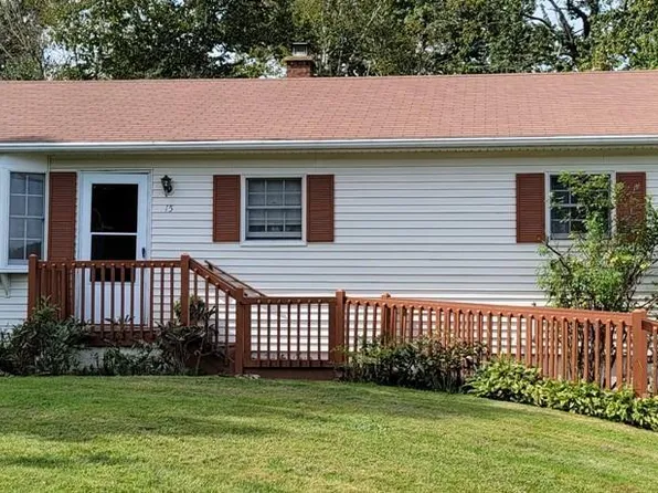 15 Charles Street, Wolcott, CT 06716