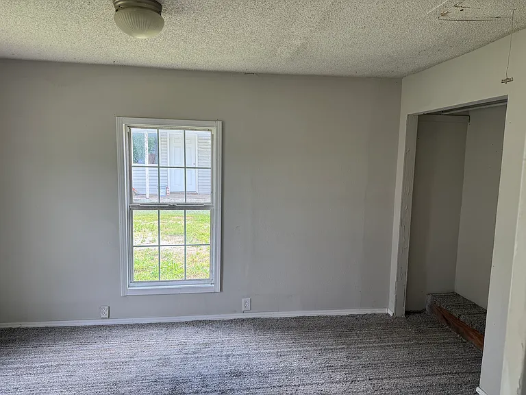 809 Ohio Ave #1/2 — Photo 5