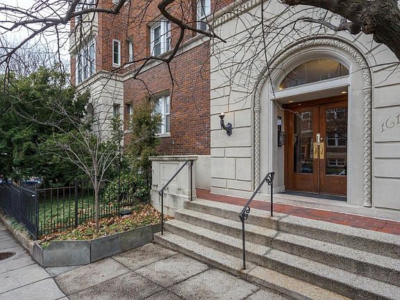 2nd image of 1615 Kenyon St NW APT 2