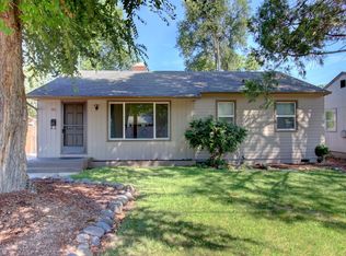 952 W Stewart Ave, Medford, OR