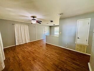 4th image of 218 Nelson