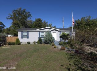 374 Broad Creek Loop Rd, Newport, NC 28570