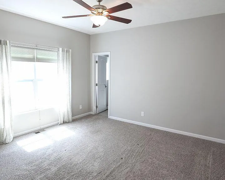 8237 Ryley Ln — Photo 13