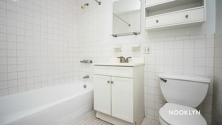 Rented by Nooklyn NYC LLC | media 12