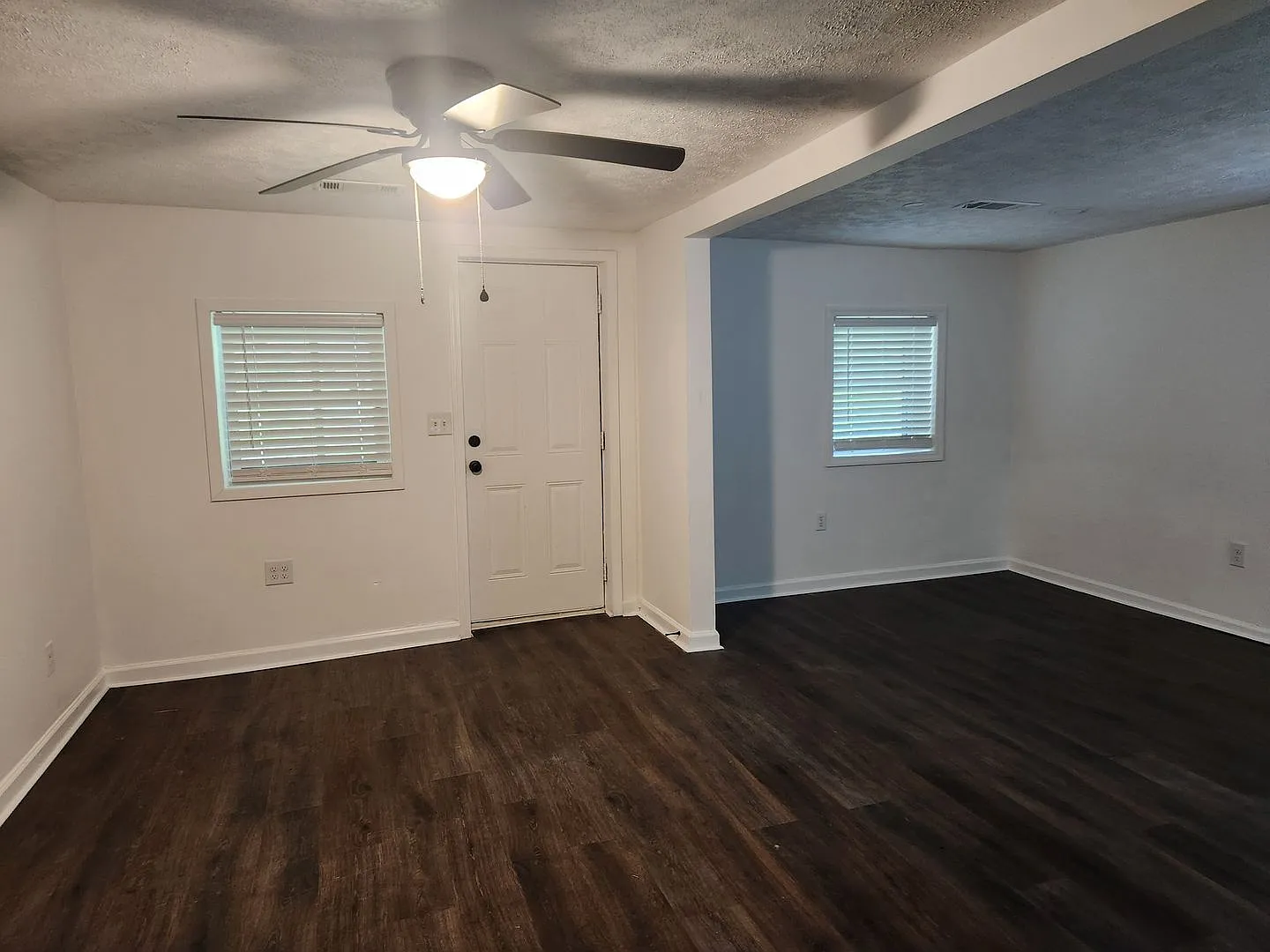2 Bedroom 2 Full Baths - Roommate Plan - Midtown — Photo 2