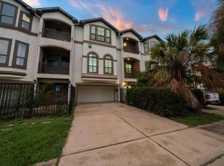 2604 Chenevert St, Houston, TX 77004
