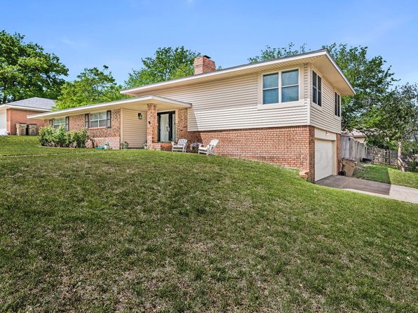 9 Greenwood Ln, Canyon, TX 79015