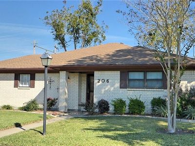 206 Buckingham St, Victoria, TX, 77904