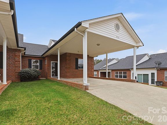 4th image of 3900 Azalea Trl