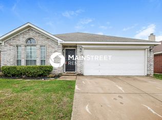 749 Nelson Pl, Burleson, TX 76028