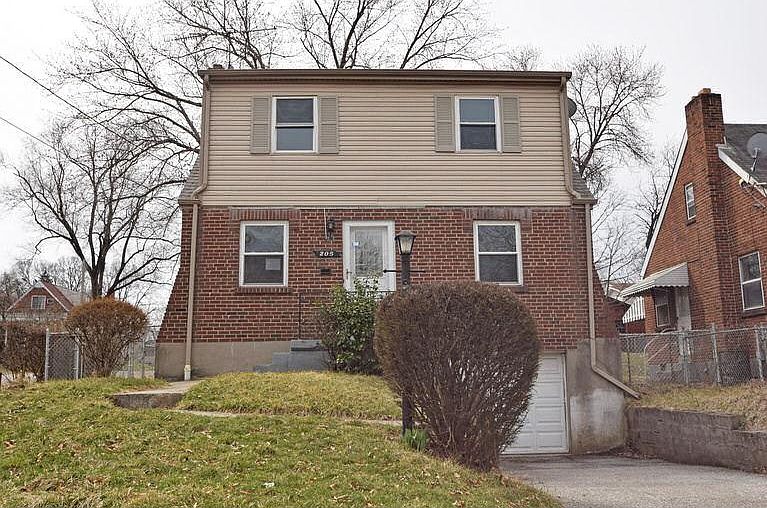 1st image of 205 Escalon St