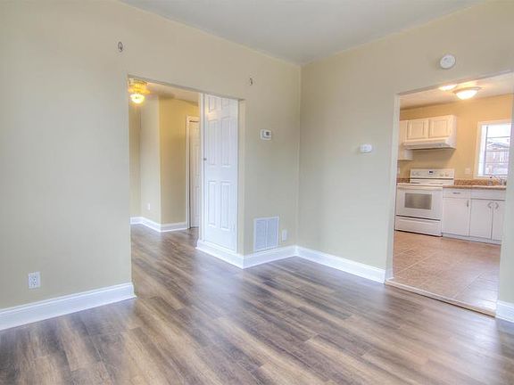 4th image of 4126 Haven St