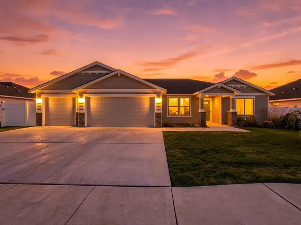 504 Lizzy Ln, Grandview, WA 98930