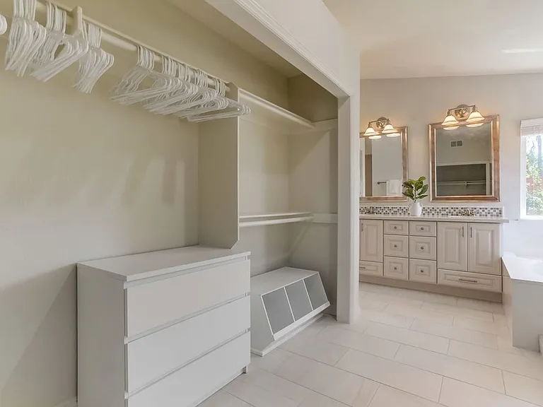 10730 Carillon Ct — Photo 49