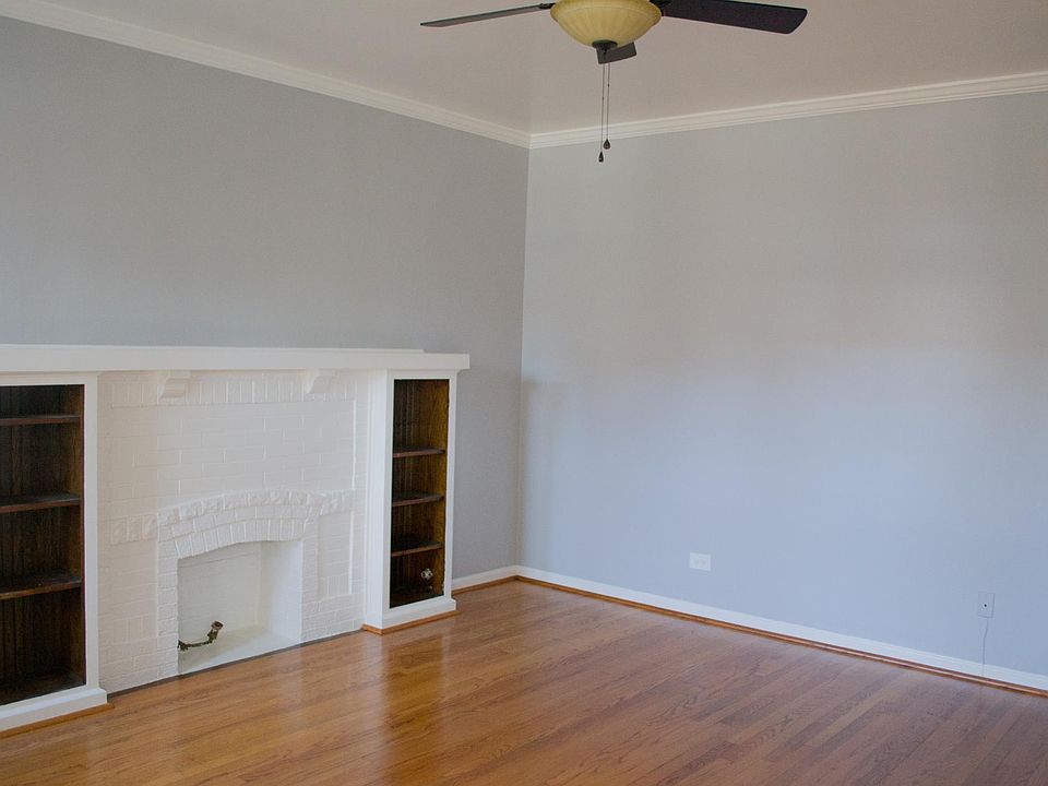 1st image of 4851 N Lawndale Ave #1