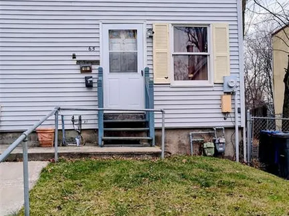 65 Hamilton St, East Orange, NJ 07017