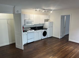 2913 M St NW APT 2, Washington, DC 20007