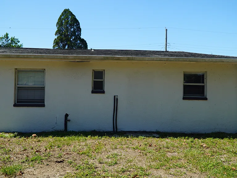 4111 W Montgomery Ter — Photo 4
