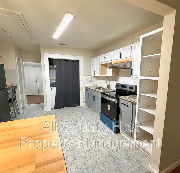1110 Cato St NW — Photo 6