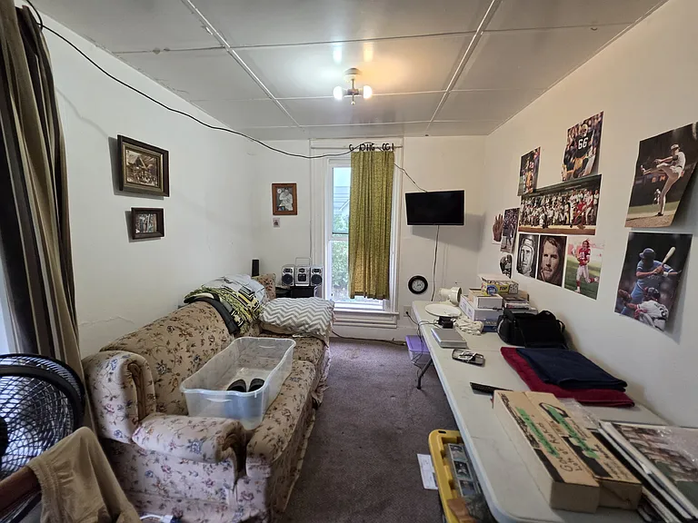 204 Cameron St #1 — Photo 3