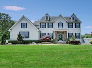 2 Nicole Ct, Jackson, NJ 08527