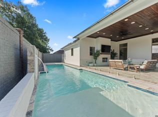 15653 Rose Meadow Dr, Baton Rouge, LA 70817