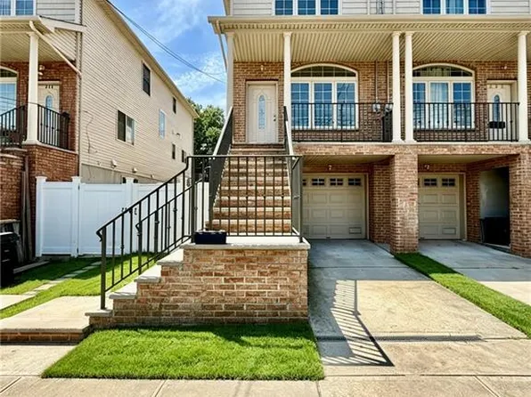 492 Bedford Ave, Staten Island, NY 10306