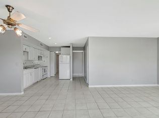 1840 Fairview Villas Dr APT 4, Palm Springs, FL 33406
