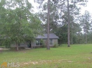 1953 Rod Strickland Rd, Reidsville, GA 30453