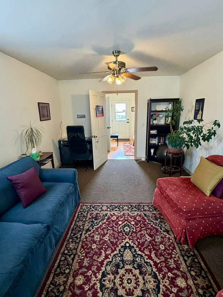 1 bed, 256 sqft, $600 — Photo 2