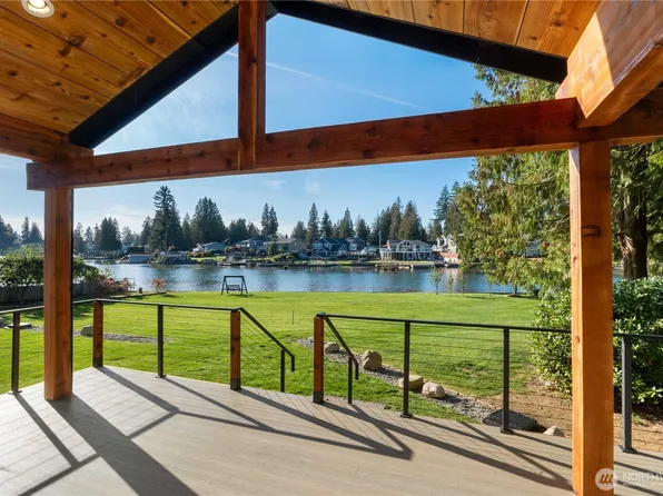 6598 Vandermark Road E, Bonney Lake, WA 98391