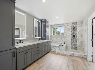 1731 Walnut Creek Dr, Santa Rosa, CA 95403