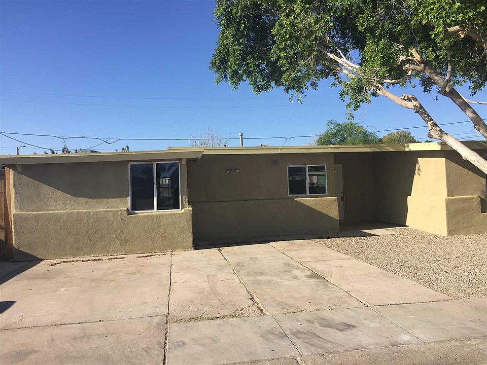 1st image of 2037 E La Mesa St