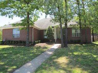 1785 Forrest Glen Rd, Greenwood, AR 72936