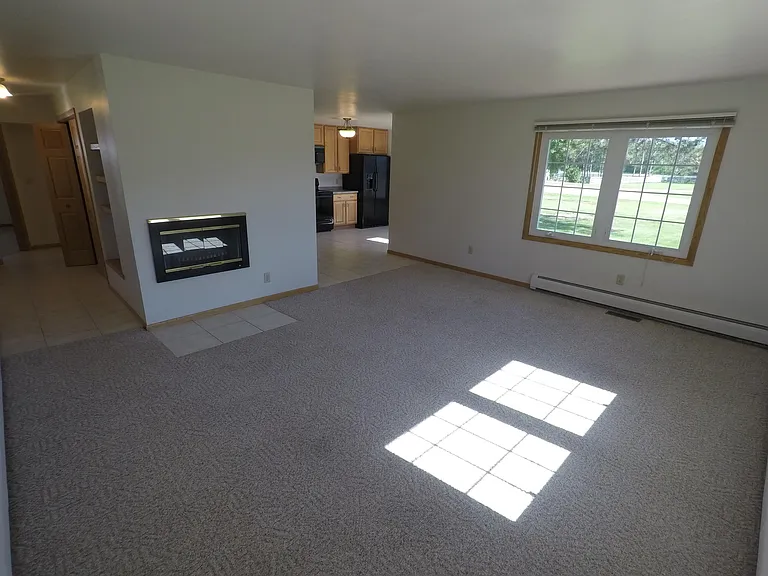 3035 Martin Rd — Photo 2