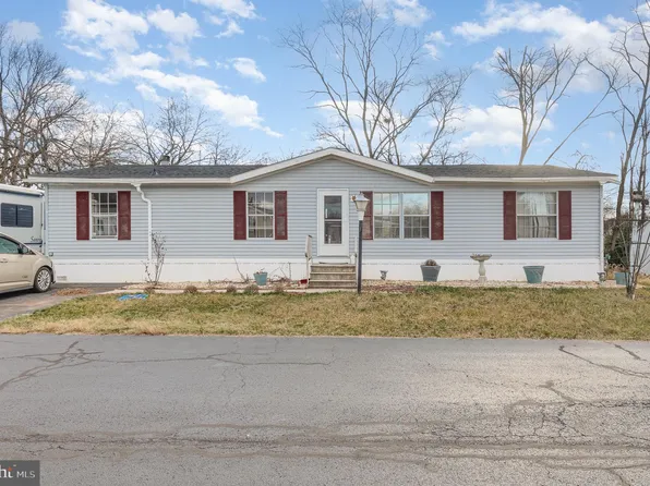 13 Bonneau Heights Rd, Gettysburg, PA 17325