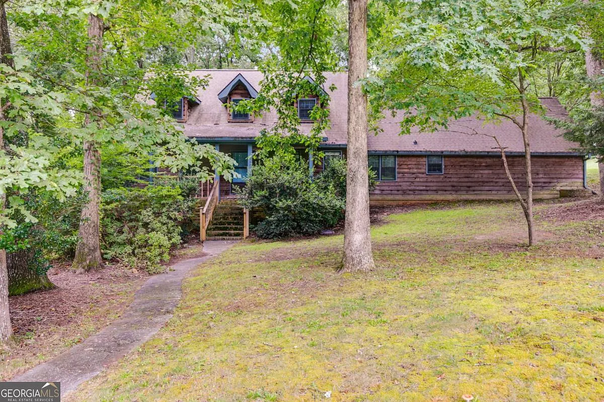 5471 S Lake Dr photo 1