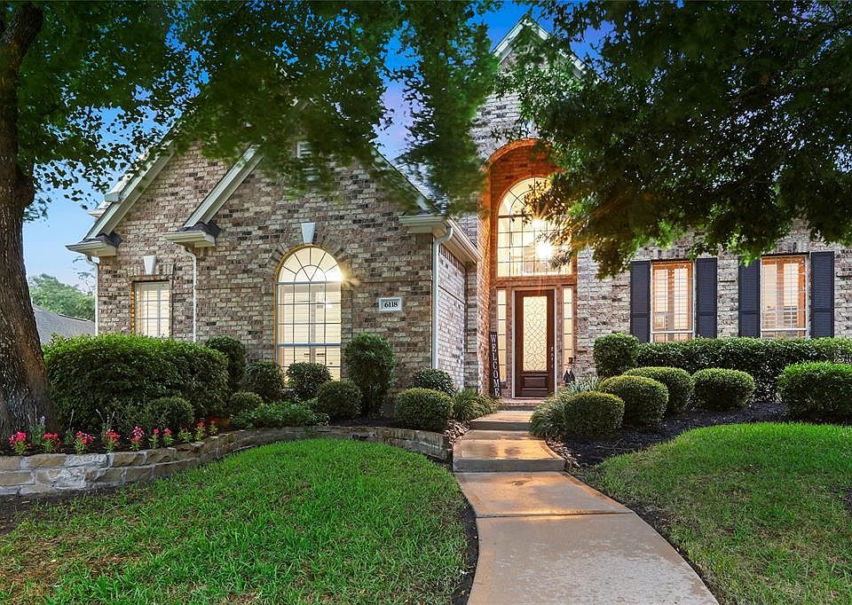 1st image of 6118 Peachtree Hill Ct