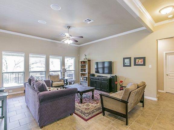 5th image of 1817 Green Haven Dr