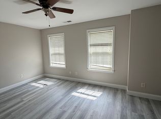 455 Roland Manor Dr, Dacula, GA 30019