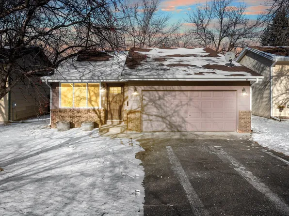 4870 W 125th St, Savage, MN 55378