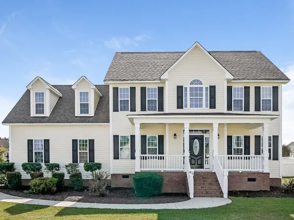 476 Winding Oak Way, Clayton, NC 27520