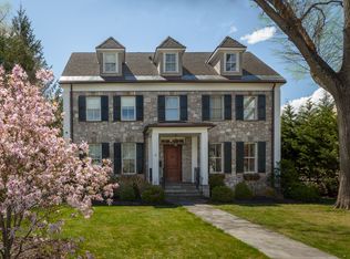 8 Sherman Ave, Bronxville, NY 10708