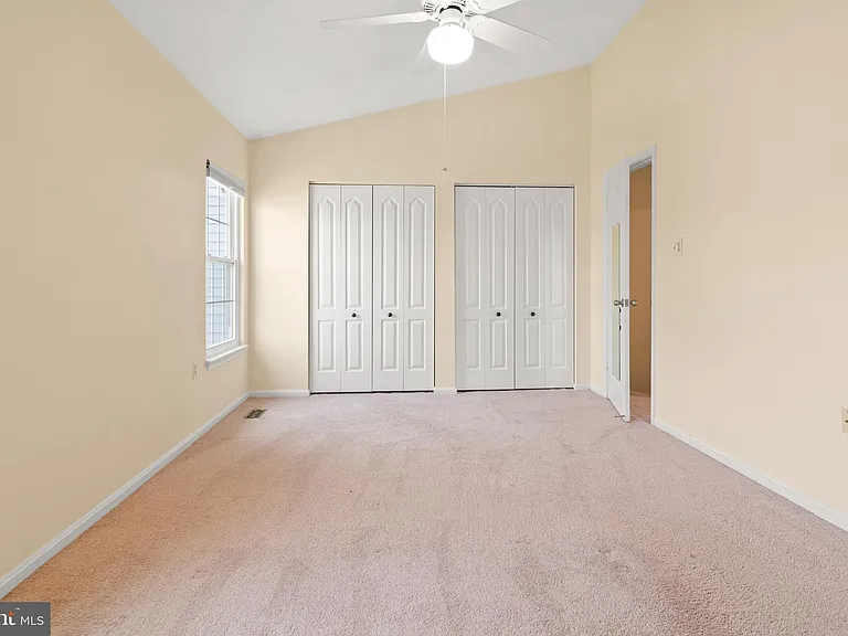 26 Wessex Ct — Photo 18