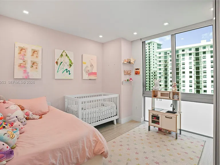 16385 Biscayne Blvd #1601-2 — Photo 14